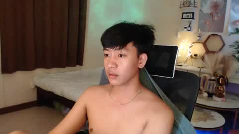 Neil Taylor online show from December 15, 6:34 pm