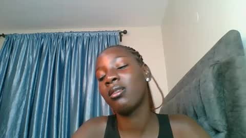 Snapshot of cutie_liqy chatting on January 7, 10:12 pm Liqy online show from January 7, 10:12 pm