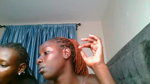 Snapshot of cutie_liqy chatting on January 10, 11:42 pm Liqy online show from January 10, 11:42 pm