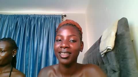 Snapshot of cutie_liqy chatting on January 11, 12:21 pm Liqy online show from January 11, 12:21 pm