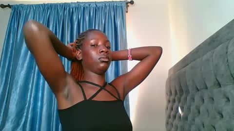 Snapshot of cutie_liqy chatting on January 16, 12:20 pm Liqy online show from January 16, 12:20 pm