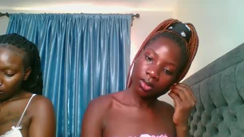 Snapshot of cutie_liqy chatting on February 2, 12:26 pm Liqy online show from February 2, 12:26 pm