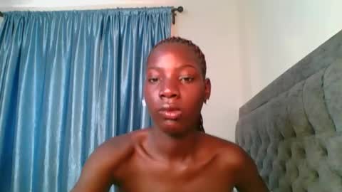 Snapshot of cutie_liqy chatting on February 20, 9:10 am Liqy online show from February 20, 9:10 am