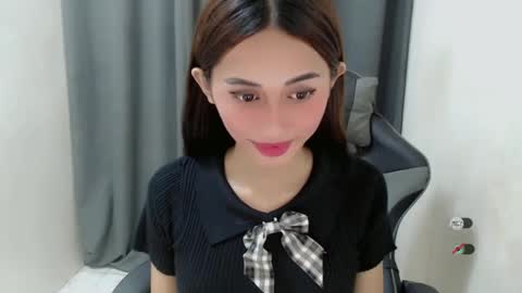 cutie_mitcha online show from February 15, 9:27 am