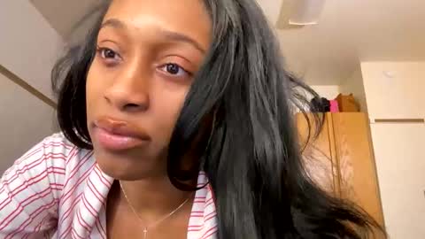 Snapshot of cutieeeva chatting on February 14, 8:00 am cutieeeva online show from February 14, 8:00 am