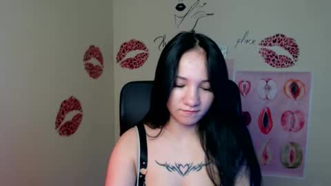 Emma online show from April 29, 6:28 am