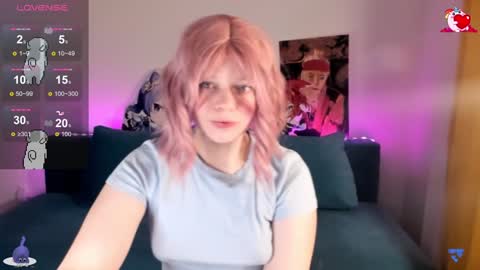 CutieSue online show from December 11, 12:23 am
