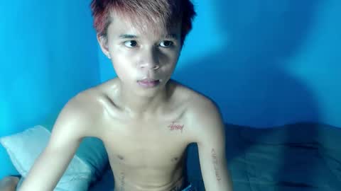 cutiewalter online show from April 22, 5:43 am