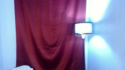 cutiewalter online show from May 13, 5:21 pm