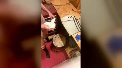 Snapshot of cutloos chatting on March 29, 4:18 pm Cutloos online show from March 29, 4:18 pm