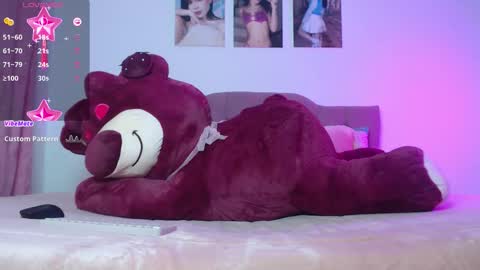 Sophia online show from November 8, 11:58 pm