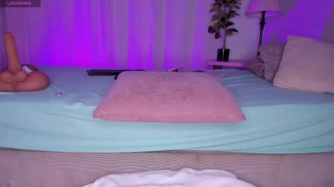 Snapshot of cutteebonny chatting on February 20, 3:23 am Stacy online show from February 20, 3:23 am