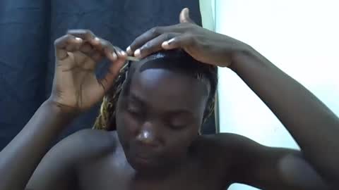 cuttey_slim22 online show from May 18, 10:26 pm