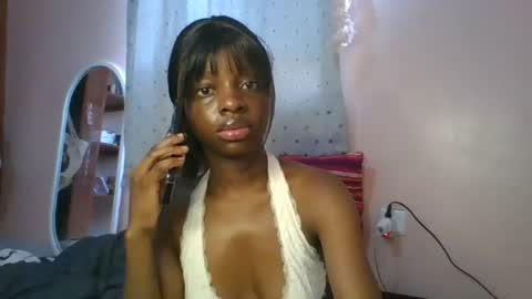 Snapshot of cutty_teshy chatting on November 15, 7:05 am cutty_teshy online show from November 15, 7:05 am