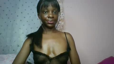 Snapshot of cutty_teshy chatting on December 18, 3:12 am cutty_teshy online show from December 18, 3:12 am