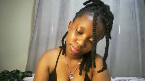 cutypookie online show from December 4, 8:45 am