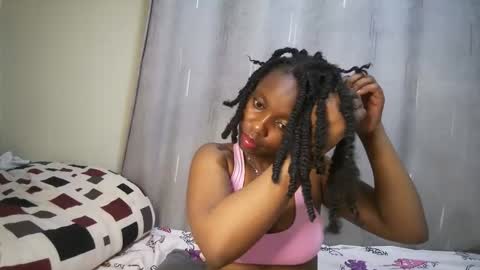 cutypookie online show from December 19, 1:23 am