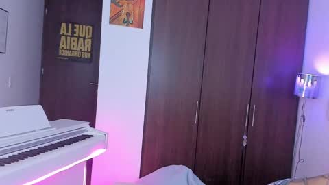 Cyan online show from February 23, 3:24 am