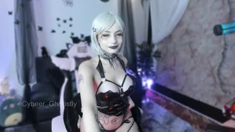 Naomii online show from October 9, 12:41 am