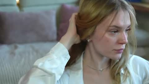 Emily online show from February 15, 12:36 pm