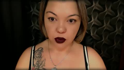 Snapshot of cyberdomme chatting on February 14, 2:28 am Full time mean bitch. online show from February 14, 2:28 am