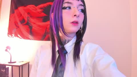 Snapshot of cyberia____________________ chatting on April 2, 4:54 am cel I am independent Help me reach 200 thumbs up uwu online show from April 2, 4:54 am