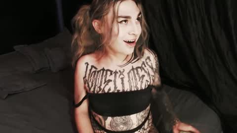 Nikki online show from December 5, 12:19 am