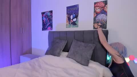  cyber zoe   online show from February 3, 11:48 am