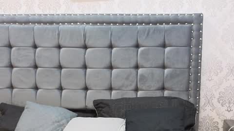 Snapshot of cynthia1fox chatting on March 13, 3:57 am Cynthia1fox online show from March 13, 3:57 am