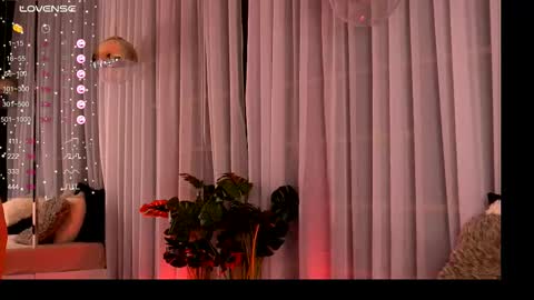 Ivy online show from September 26, 3:10 am