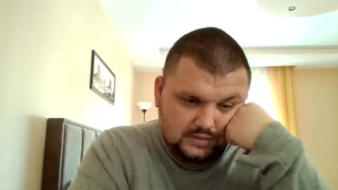 Snapshot of cyrexmonster chatting on April 6, 1:56 pm cyrexmonster online show from April 6, 1:56 pm