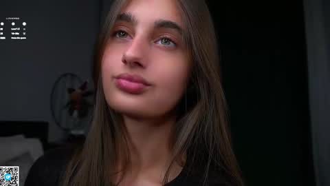 Isabella online show from February 17, 1:13 am