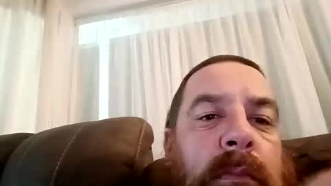 D online show from November 18, 9:36 am