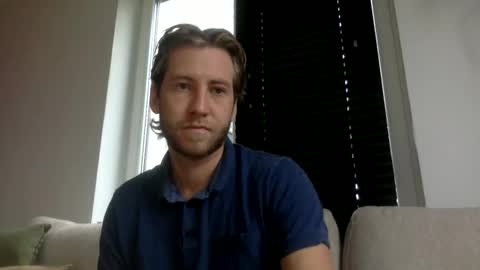 Snapshot of d3nnis_123 chatting on October 7, 7:38 am d3nnis_123 online show from October 7, 7:38 am