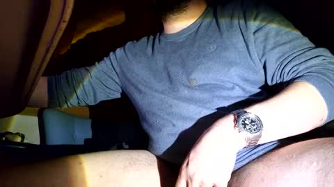 Snapshot of d7xxt1r7 chatting on February 26, 3:32 am d7xxt1r7 online show from February 26, 3:32 am