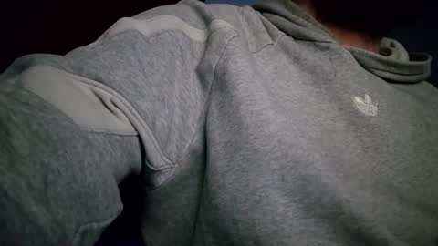 Snapshot of d7xxt1r7 chatting on March 2, 5:47 pm d7xxt1r7 online show from March 2, 5:47 pm