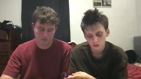 Snapshot of d_dart chatting on October 1, 3:56 am Aeboy12 online show from October 1, 3:56 am