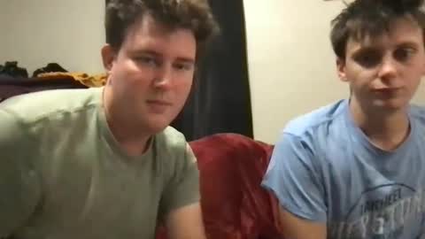 Snapshot of d_dart chatting on October 7, 4:48 pm Aeboy12 online show from October 7, 4:48 pm