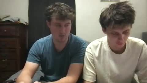 Snapshot of d_dart chatting on October 28, 3:36 pm Aeboy12 online show from October 28, 3:36 pm