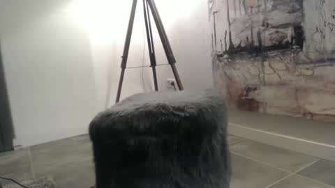 Snapshot of d_e_k_i chatting on January 13, 6:38 am d_e_k_i online show from January 13, 6:38 am