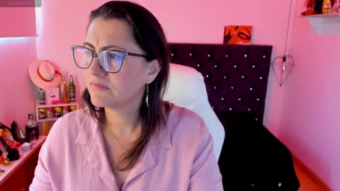 Mia  online show from January 27, 8:49 pm