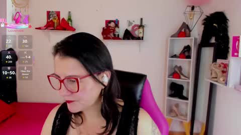 Mia  online show from September 18, 12:40 pm