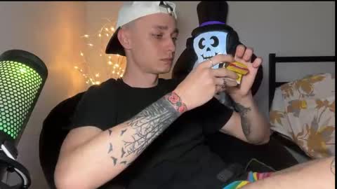 Snapshot of da_danya chatting on October 13, 2:11 am da_danya online show from October 13, 2:11 am