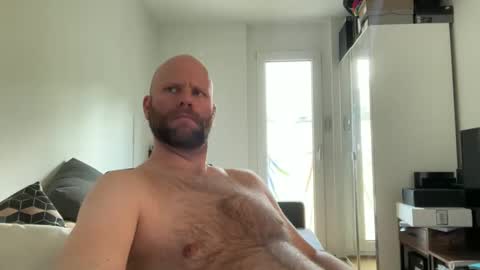 da_flows online show from May 7, 2:00 pm