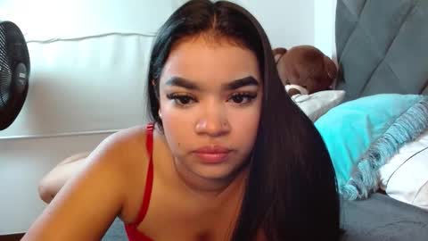 Snapshot of daakota69 chatting on February 4, 7:58 am DAKOTA online show from February 4, 7:58 am