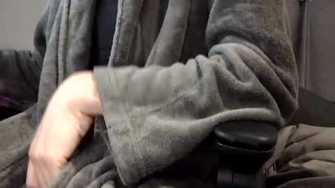 daan2021 online show from April 2, 8:12 am