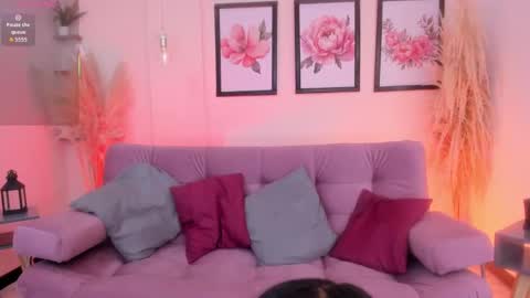 Snapshot of daaniela_moon chatting on September 27, 11:59 am Daniela online show from September 27, 11:59 am