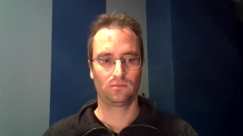 Snapshot of daanschr chatting on January 5, 12:31 am daanschr online show from January 5, 12:31 am