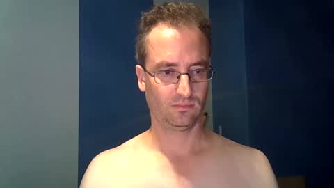Snapshot of daanschr chatting on September 21, 5:14 pm daanschr online show from September 21, 5:14 pm