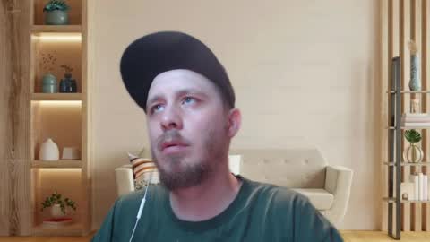 dabbydaddy25 online show from April 22, 6:49 am